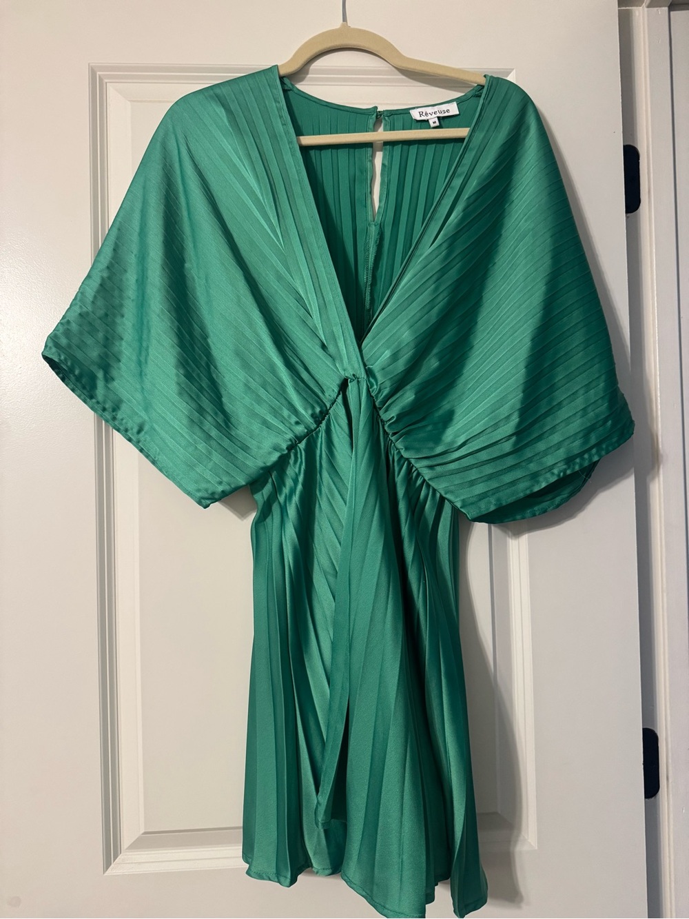 Reveuse Emerald Green Pleated Twist-Front Mini Dress